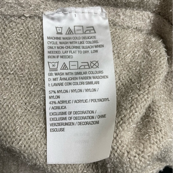 Funnel neck pullover - Picture 4 of 9